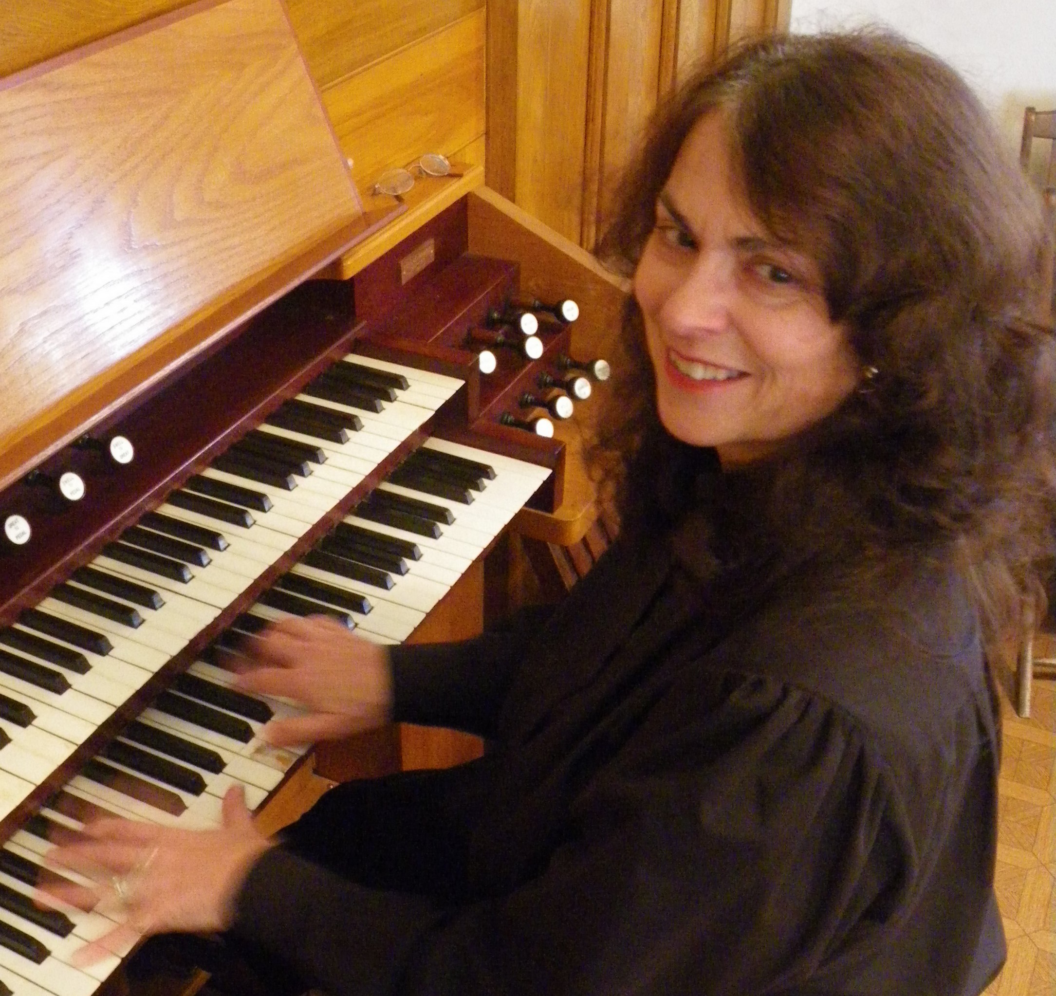 Dianne Carpenter weaves organ music into the show!